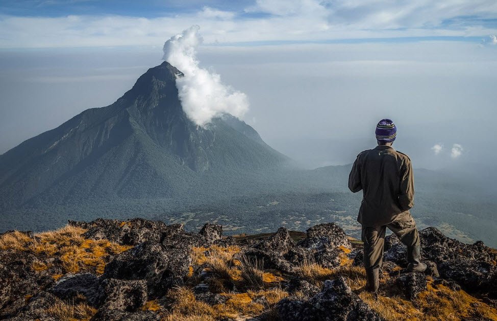 Mount Karisimbi, Volcanoes National Park, Rwanda